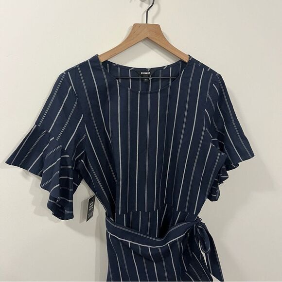 Express New, Ruffle Sleeve, Blue with White Stripe Size Large Wrap Dress - Picture 3 of 14